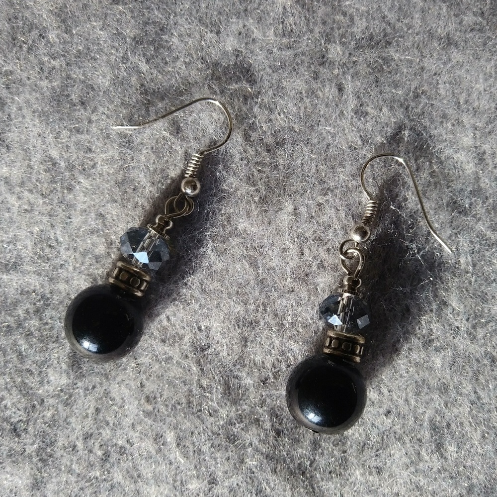 Silver Tone Black and Clear Faceted Bead Earrings